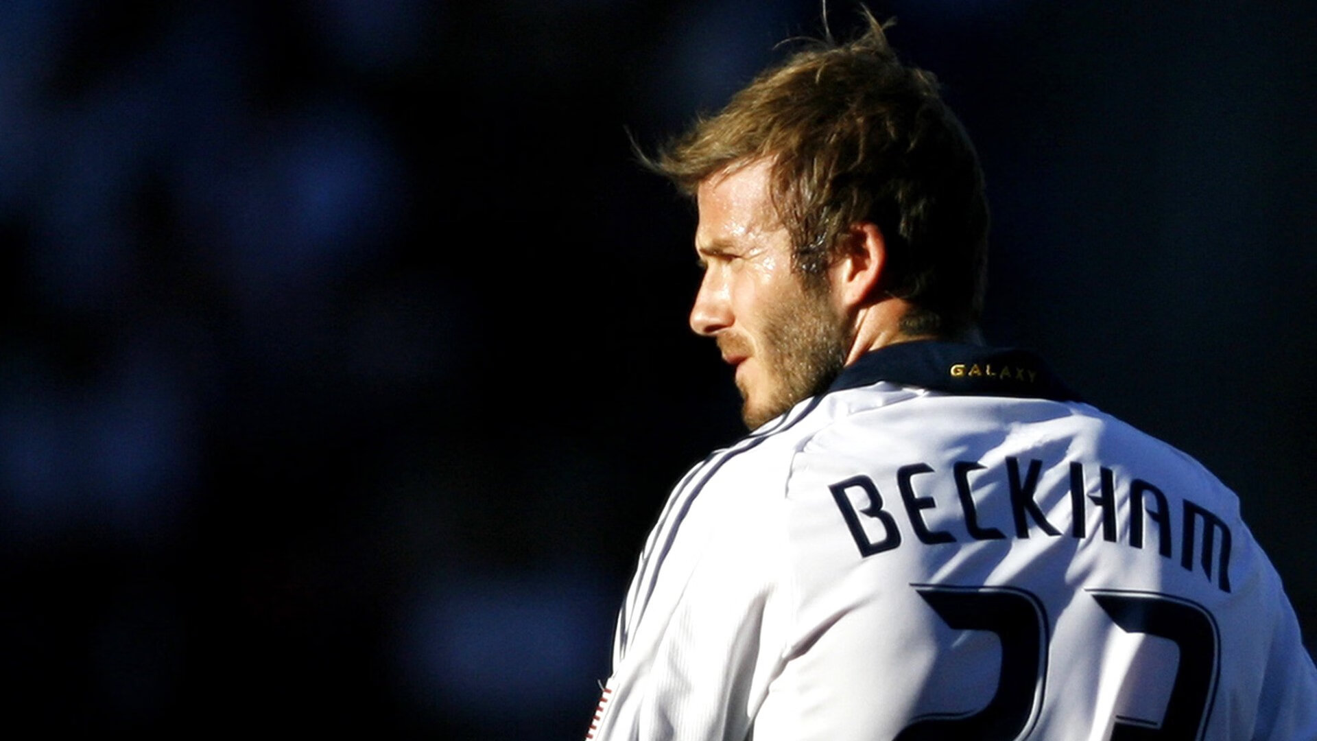 九游游戏在线玩-特斯·冯·迪克：具有超高球商的中场，为南非队创造无数得分机会